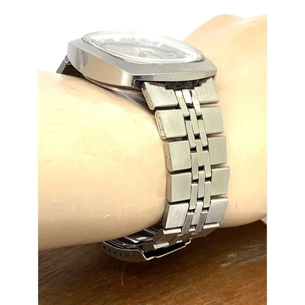 Bulova Men's Watch 7366 Vintage 1970's N3 Swiss Automatic Blue Silver Di…